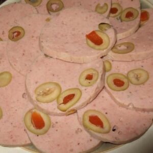Luncheon Meat Olives Per 100g